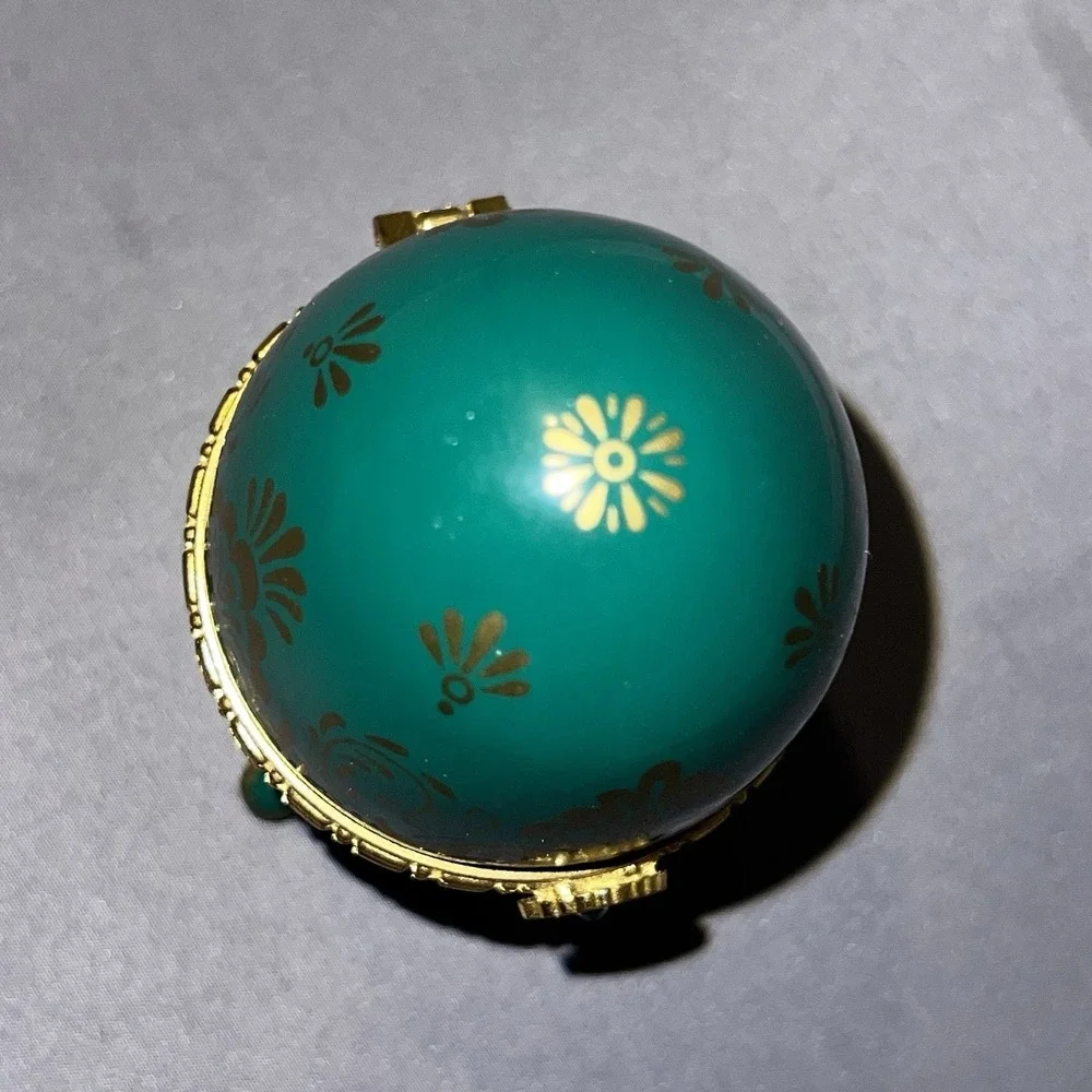 Rare Vtg Avon Emerald Green Gold Porcelain Footed Egg Clock Quartz Japan Movt